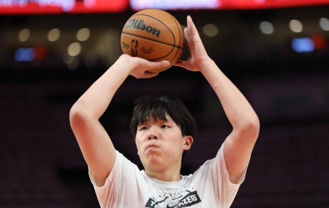 里程碑夜广厦男篮止住颓势，社区盾转会期刷纪录，媒体盛赞，球探报告显示潜力的简单介绍-lol官网全球总决赛