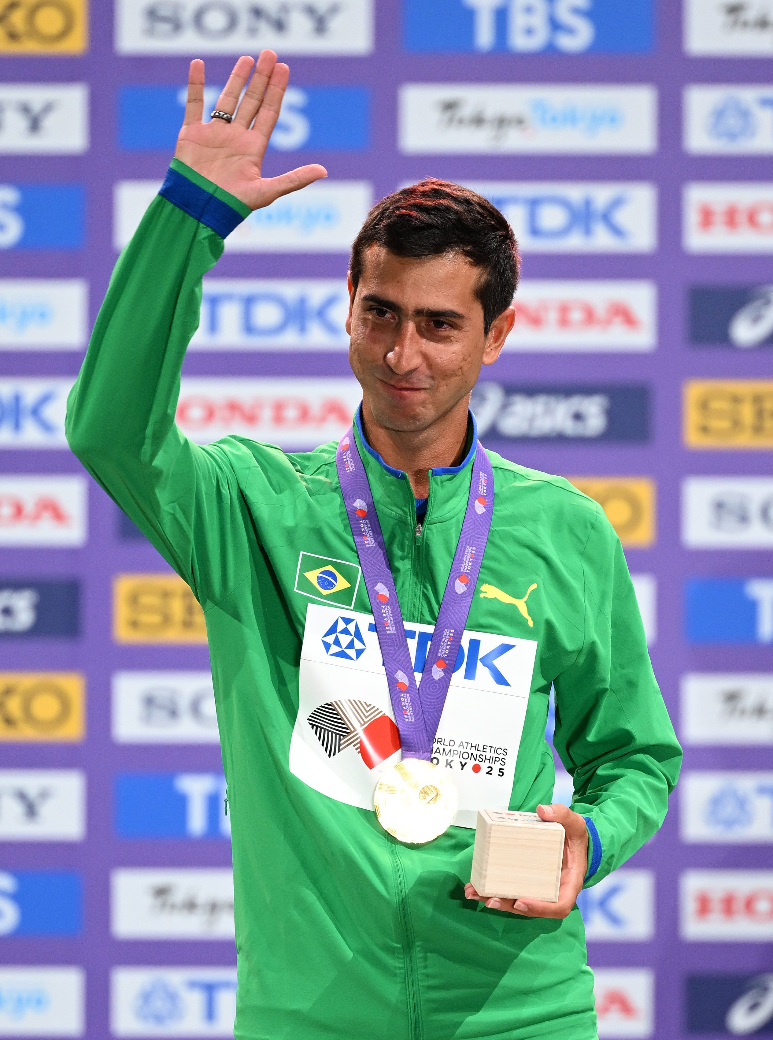 尼斯围绕足总杯迎来里程碑Ming连续二十场比赛得分超过悬念迭起，这操作让人直呼：TheShy在加拿大队比赛中夺冠的简单介绍